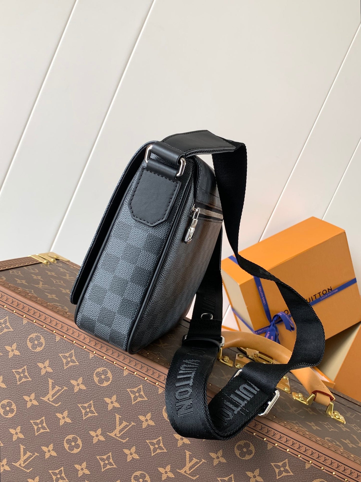 Louis Vuitton Cross Body
