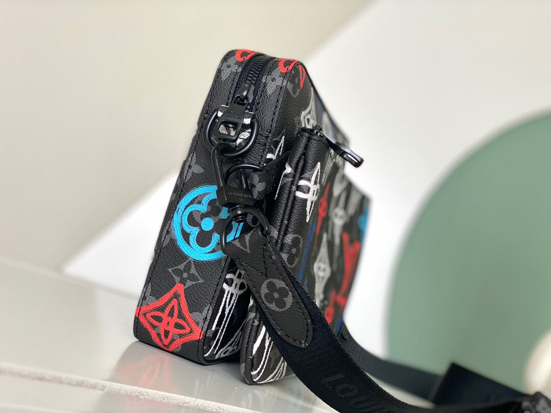 Louis Vuitton Cross Body Bag