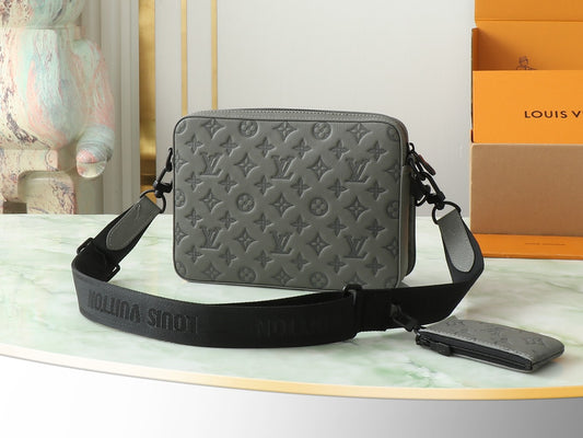 Louis Vuitton Cross Body Bag
