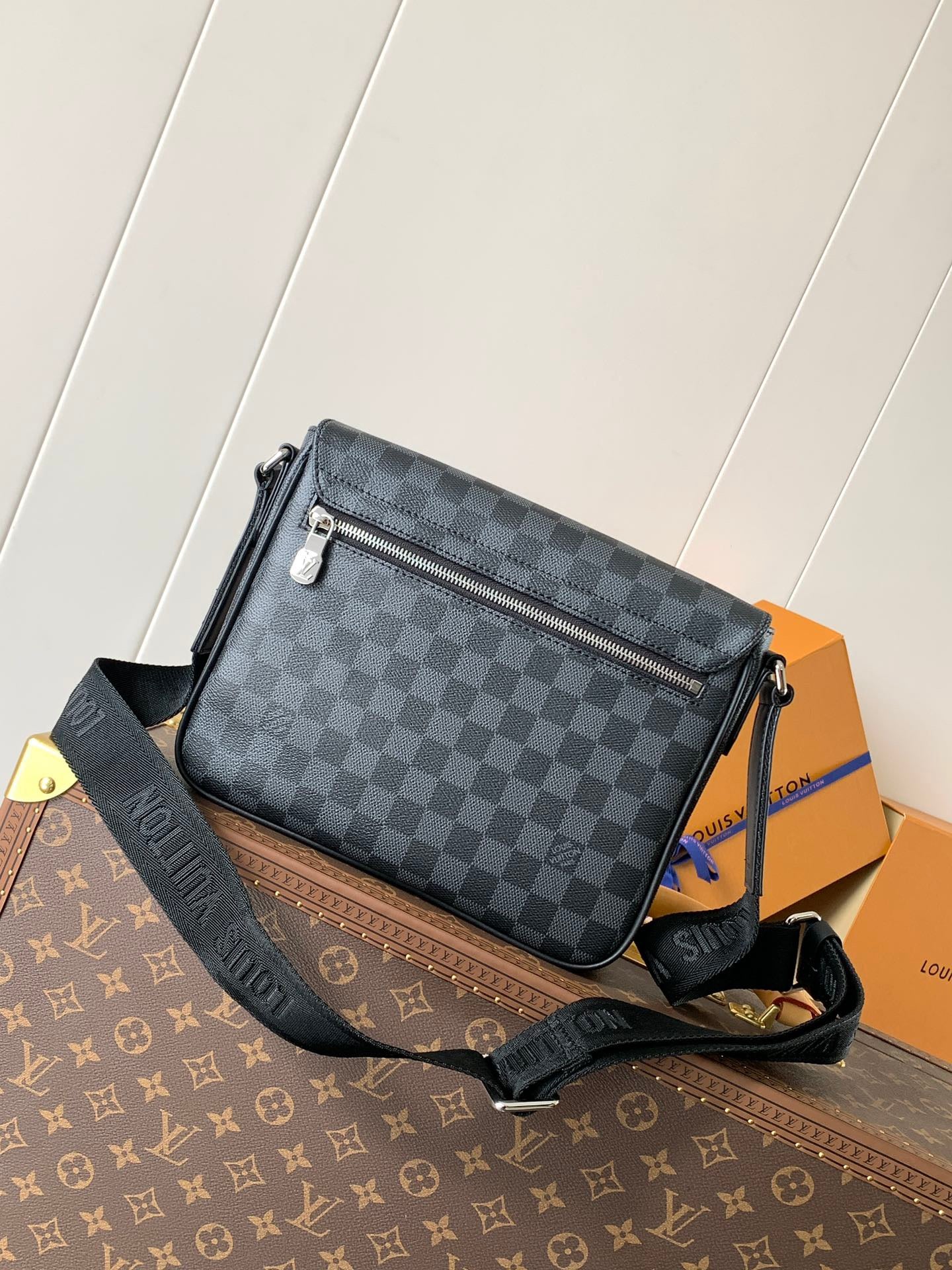 Louis Vuitton Cross Body